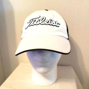 Titleist Baseball Cap OSFM  Black And White.